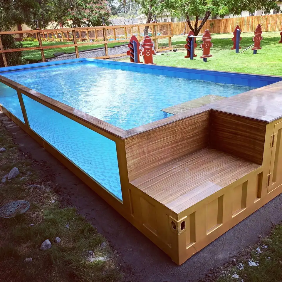 Piscine extérieure préfabriquée de conteneur d'expédition de 20 pieds